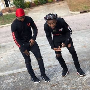 Meet your Posher, Lewis